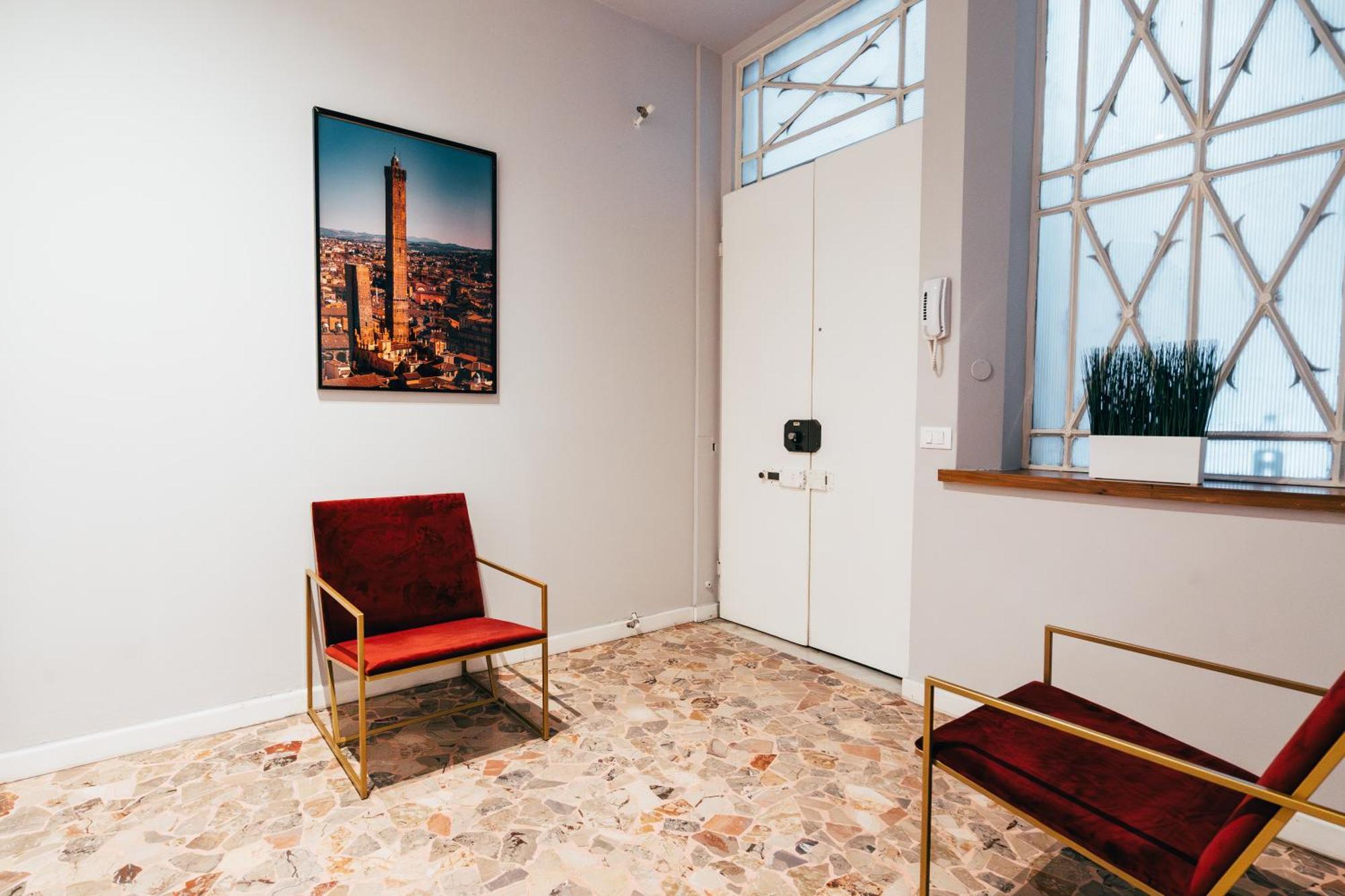Bologna Suites - Private Bathroom المظهر الخارجي الصورة